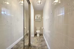 50 Spur Ln, Centereach, NY 11720 - Photo 18