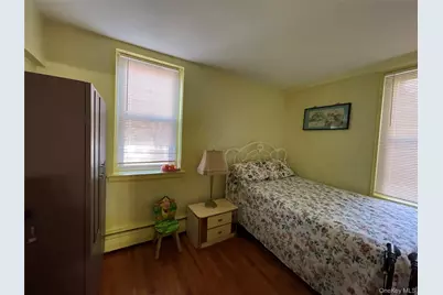 42-42 Colden Street #B21, Flushing, NY 11355 - Photo 4