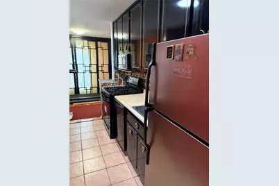 15115 84th Street #4F, Howard Beach, NY 11414 - Photo 4