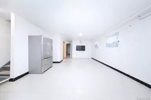 48-01 216th St, Oakland Gardens, NY 11364 - Photo 14