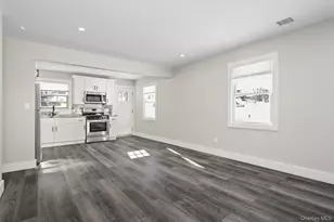 25 Lorraine, Northport, NY 11768 - Photo 4