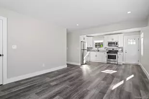 25 Lorraine, Northport, NY 11768 - Photo 6