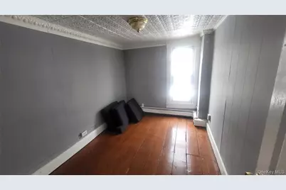 164 Thompson Street, Poughkeepsie, NY 12601 - Photo 12