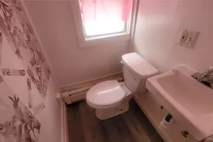 164 Thompson St, Poughkeepsie, NY 12601 - Photo 16