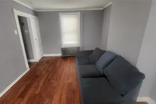 164 Thompson St, Poughkeepsie, NY 12601 - Photo 6