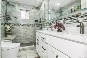 5 Malone St, Hicksville, NY 11801 - Photo 20