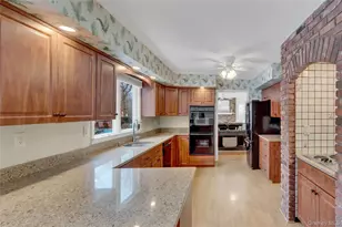 6 Samuels Path, Miller Place, NY 11764 - Photo 12