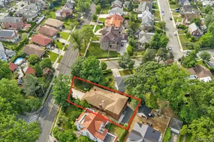 51-10 Douglaston Pkwy, Douglaston, NY 11362 - Photo 22