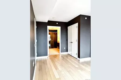 13835 39th, Flushing, NY 11354 - Photo 4