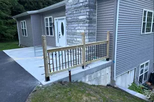 198 Pleasant Ridge Rd, Poughquag, NY 12570 - Photo 2