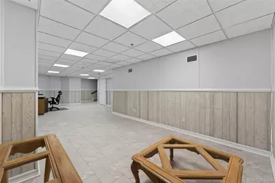 294 Spring Drive, East Meadow, NY 11554 - Photo 20