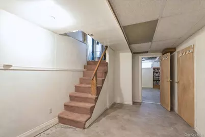 717 E 37th Street, Brooklyn, NY 11203 - Photo 12