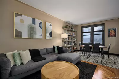 11 Columbia Avenue #C3, Hartsdale, NY 10530 - Photo 1