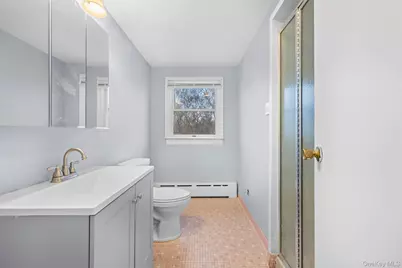 96 East Avenue, Freeport, NY 11520 - Photo 22