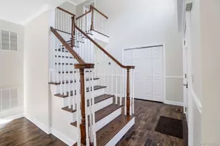 400 Eastport Manor Rd, Manorville, NY 11949 - Photo 14