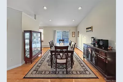 22 Sharon Drive, Middletown, NY 10941 - Photo 8