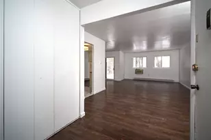 29 Scarborough Ln, Wappingers Falls, NY 12590 - Photo 2