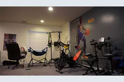 1402 Hawthorn Way, New Windsor, NY 12553 - Photo 22