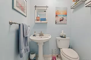 16 Hampshire Ct, Holbrook, NY 11741 - Photo 14