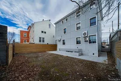 7036 70th Street, Glendale, NY 11385 - Photo 28