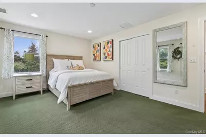 15 Carter Road, Hampton Bays, NY 11946 - Photo 26