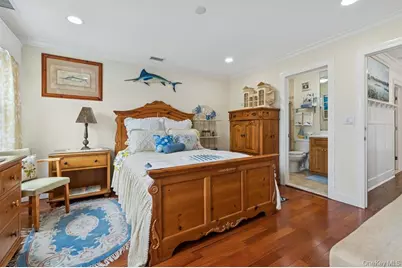 15 Carter Road, Hampton Bays, NY 11946 - Photo 24