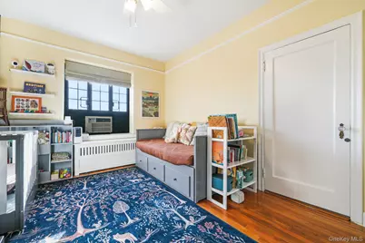 45 Pondfield Road W #5F, Bronxville, NY 10708 - Photo 22