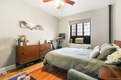 45 Pondfield Road W #5F, Bronxville, NY 10708 - Photo 18