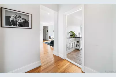 45 Pondfield Road W #5F, Bronxville, NY 10708 - Photo 2