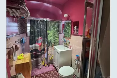 14411 75th Avenue, Flushing, NY 11367 - Photo 10