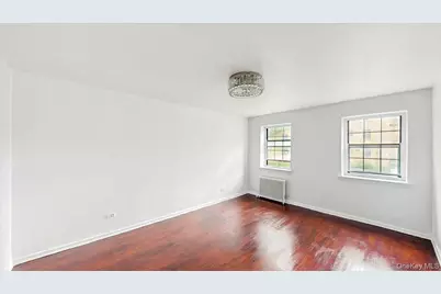144-37 79th Ave #1R, Kew Gardens, NY 11367 - Photo 2