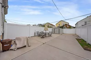 144-35 158th St, Jamaica, NY 11434 - Photo 16