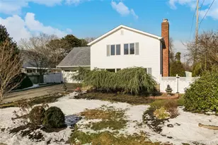 10 Marie Crescent, Patchogue, NY 11772 - Photo 2