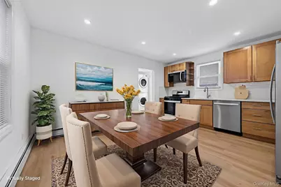 79 5th Avenue #First floor, Westbury, NY 11590 - Photo 4