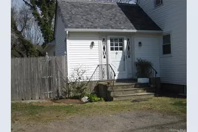 117 Blydenburg Avenue #B, Smithtown, NY 11787 - Photo 1