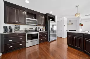 1076 Hoagerburgh Rd, Wallkill, NY 12589 - Photo 14