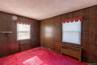 106 Powell Court, North Babylon, NY 11703 - Photo 18