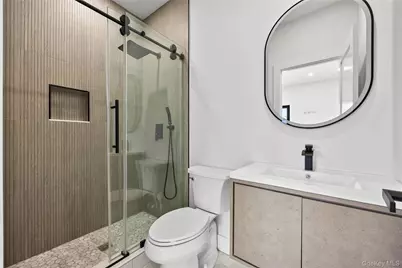 48 Martin Lane, Westbury, NY 11590 - Photo 22