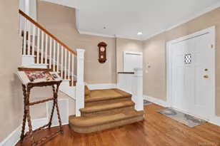 10 Clover Dr, Great Neck, NY 11021 - Photo 2