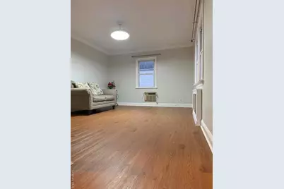 915 N 7th Street, New Hyde Park, NY 11040 - Photo 8