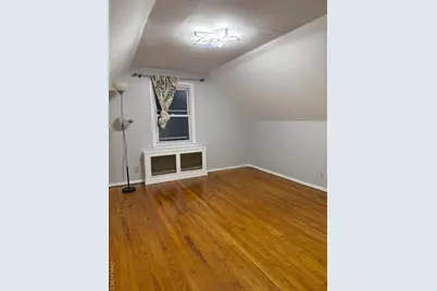 915 N 7th Street, New Hyde Park, NY 11040 - Photo 12