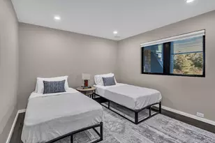 40 Knollwood Dr, Southampton, NY 11968 - Photo 12