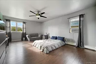 447 Chestnut St, West Hempstead, NY 11552 - Photo 12