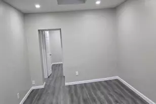 105-12 Liberty Ave, Ozone Park, NY 11417 - Photo 4