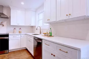 26 Clinton St, Center Moriches, NY 11934 - Photo 6