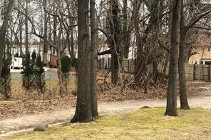 36 Bevin Rd, Northport, NY 11768 - Photo 24