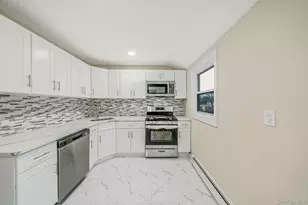 119 Foster Rd, Ronkonkoma, NY 11779 - Photo 14