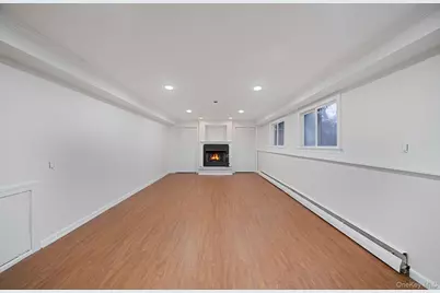 119 Foster Road, Ronkonkoma, NY 11779 - Photo 24