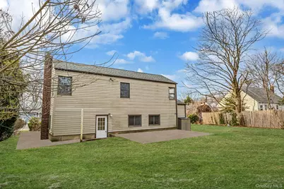 119 Foster Road, Ronkonkoma, NY 11779 - Photo 4
