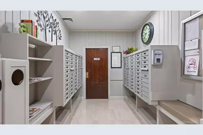 20 Old Mamaroneck Road #2D, White Plains, NY 10605 - Photo 16